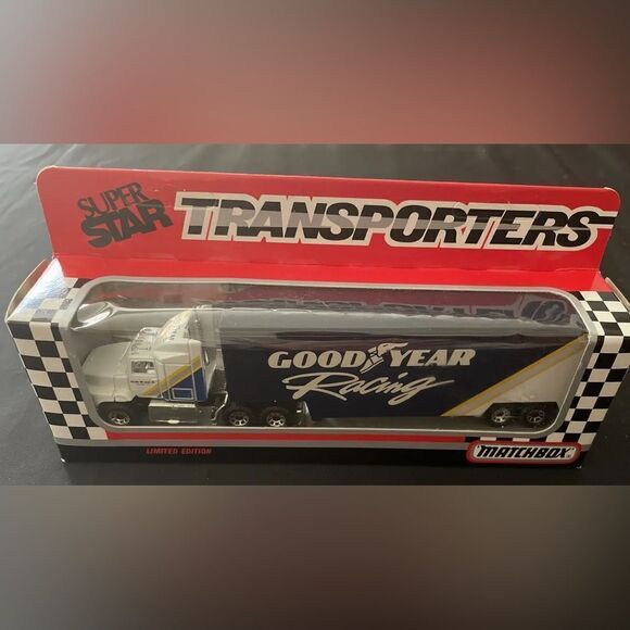 Matchbox Super Star Transporters GoodYear Racing Huggins Tires Sales 1992 NASCAR - Picture 5 of 7